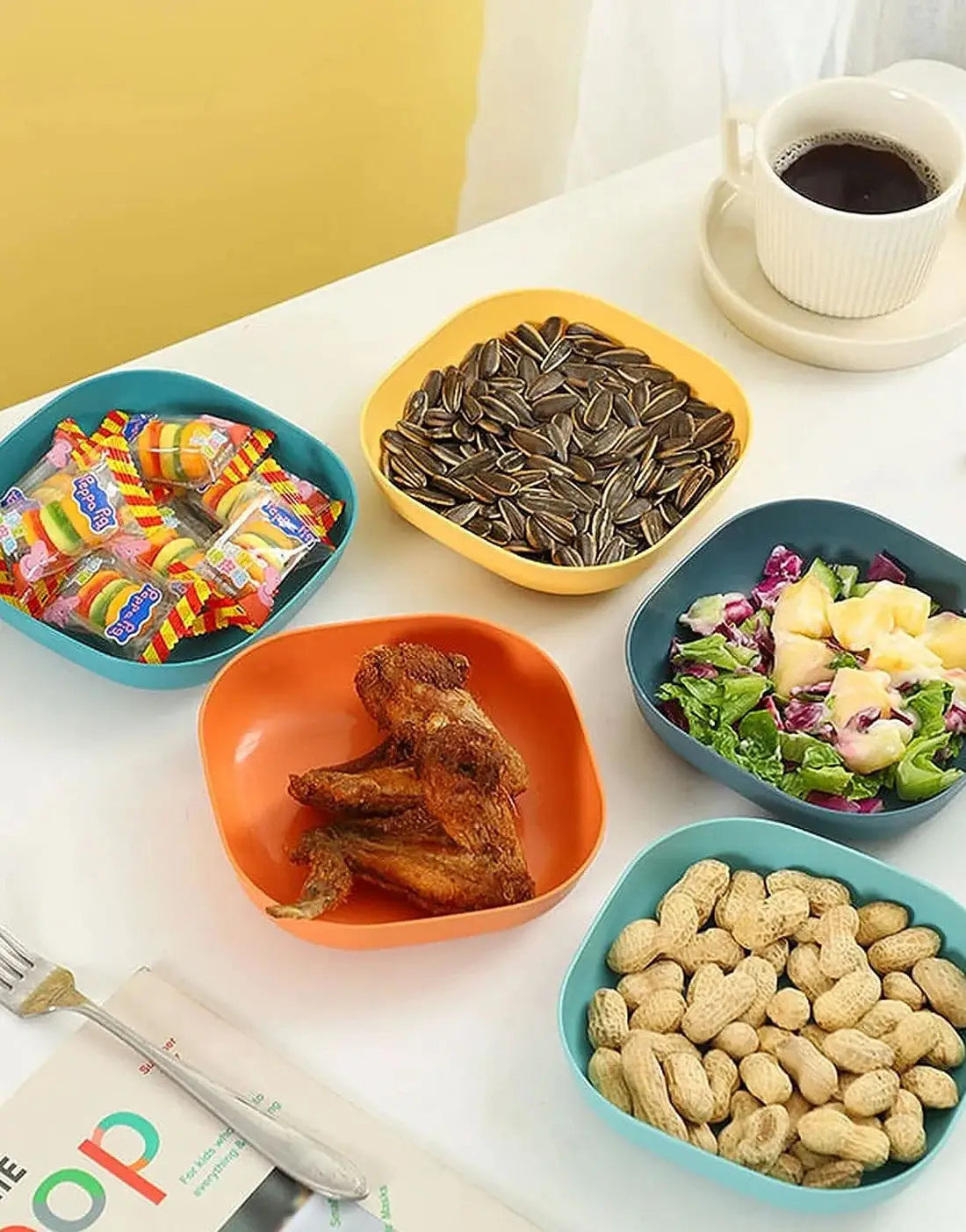 10‑Piece Plastic Reusable Food Plates Set with Stand – Ideal for Snacks and Breakfast