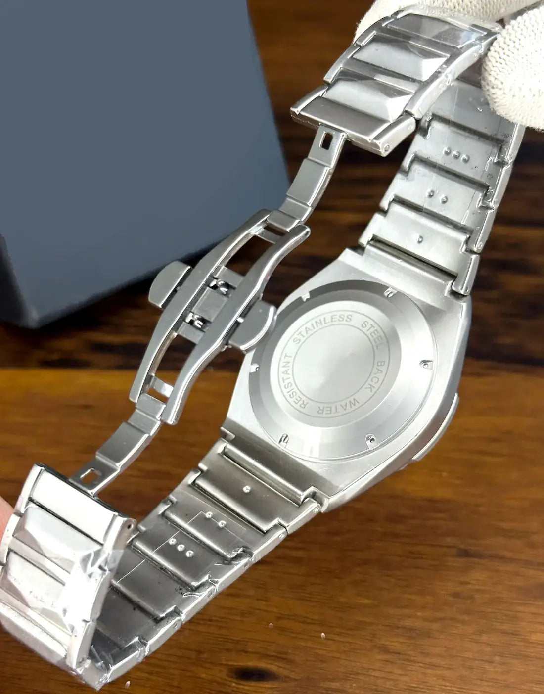Luxury Diamond Cut Skeleton Men's Watch with Stainless Steel Chain